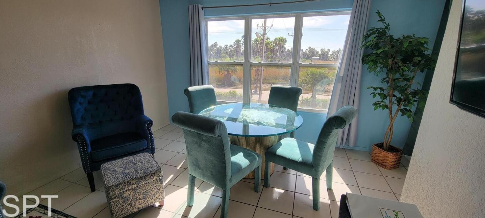 Beach Access Condo With Pool, Hot Tub Area & Bbq - Gulfview I - Unit 213 South Padre Island Eksteriør billede