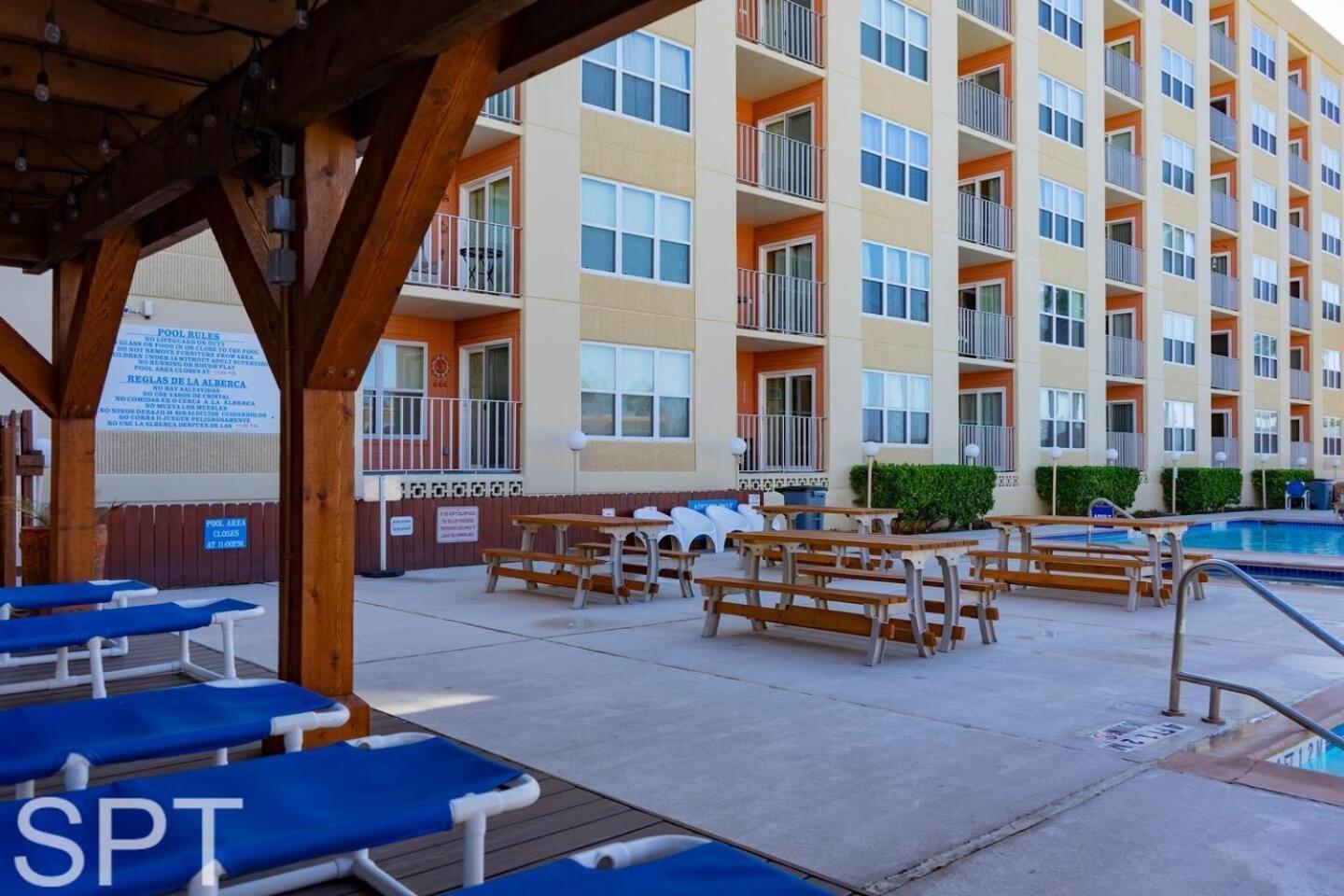 Beach Access Condo With Pool, Hot Tub Area & Bbq - Gulfview I - Unit 213 South Padre Island Eksteriør billede